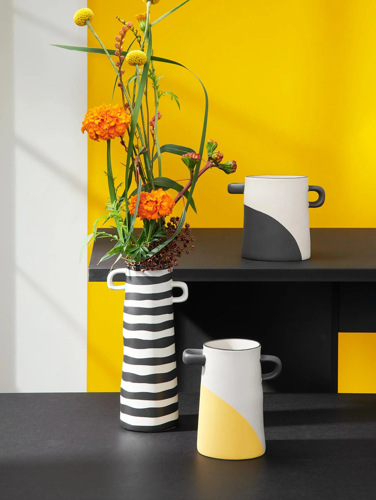 VASE JAUNE TREMPÉ